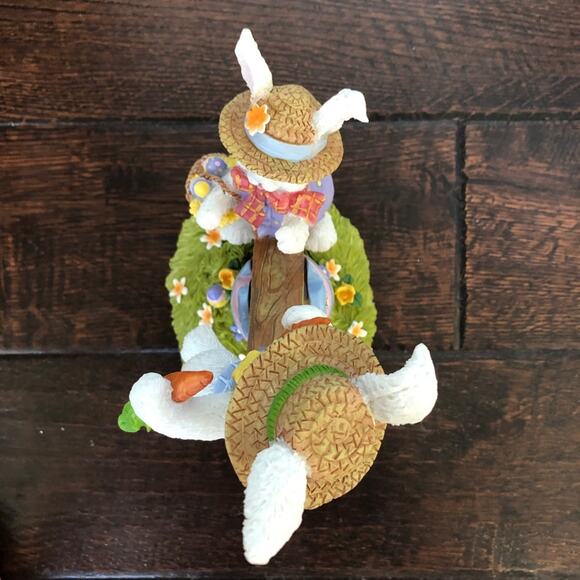Bunnies on a Seesaw Figure Easter Decor Colorful Spring Polystone? Moveable - Picture 5 of 10